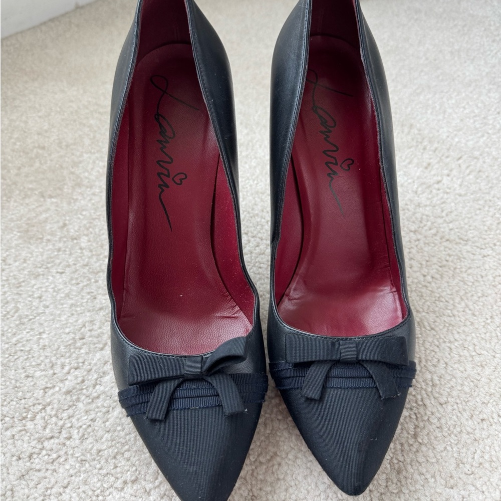 Lanvin Black Heels with Bow Accent